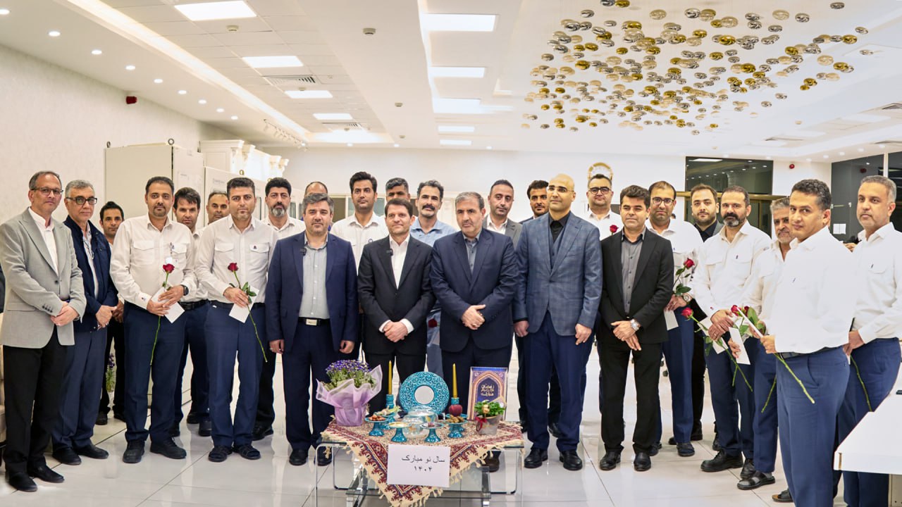 بازدید معاون وزیر نفت از پتروشیمی پردیس؛ از تأکید بر توسعه بازارهای صادراتی و رفع چالش‌های تولید تا اجرای عملیاتی پروژه همت