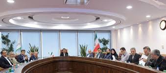 پذیرش ۳ خودروی سواری ایران خودرو در بورس کالا