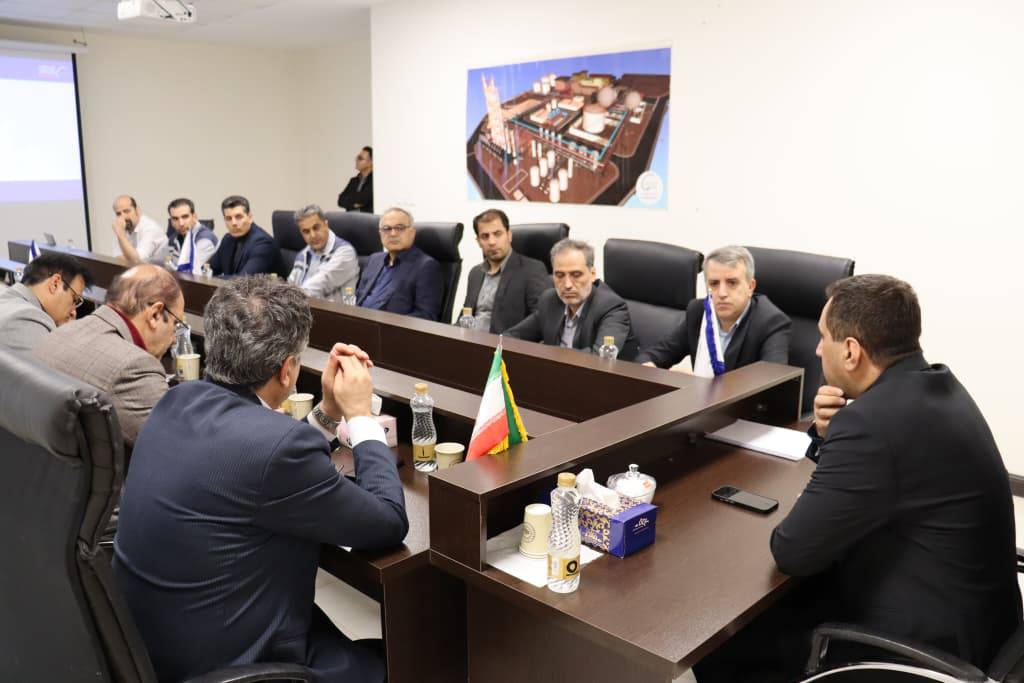 تاکید مدیرعامل پترول بر تکمیل هرچه سریعتر نخستین طرح تولید متیل آمین کشور