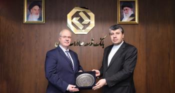 دیدار مدیرعامل بانک توسعه صادرات ایران با سفیر بلاروس در تهران؛ مسیر تازه در روابط بانکی دو کشور