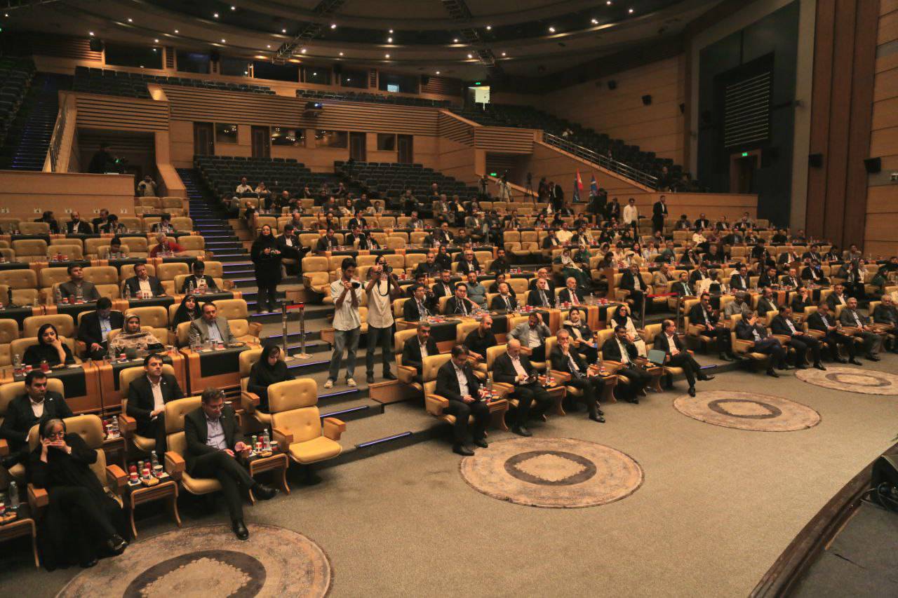 آغاز دومین نمایشگاه کیش اکسپو با حضور نمایندگان گروه اقتصادنوین