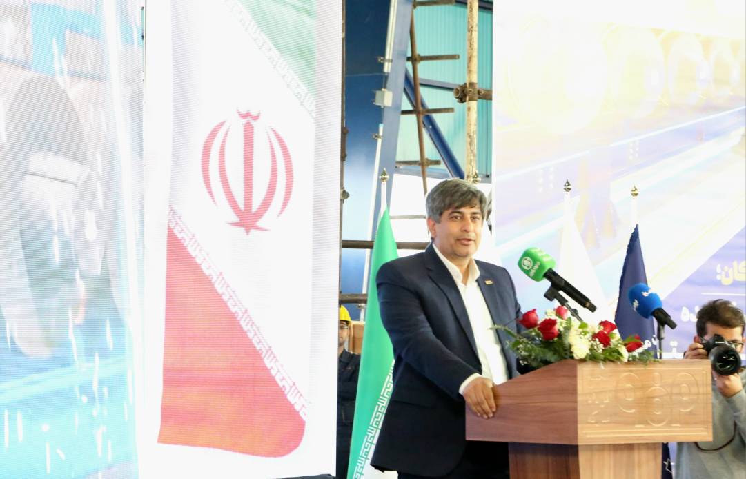 در شرکت فولاد مبارکه، بیش از ۸ میلیارد دلار طرح توسعه داریم که طرح الکترود گرافیتی از مهمترین طریح های این شرکت با حدود ۵۰ درصد سهام است