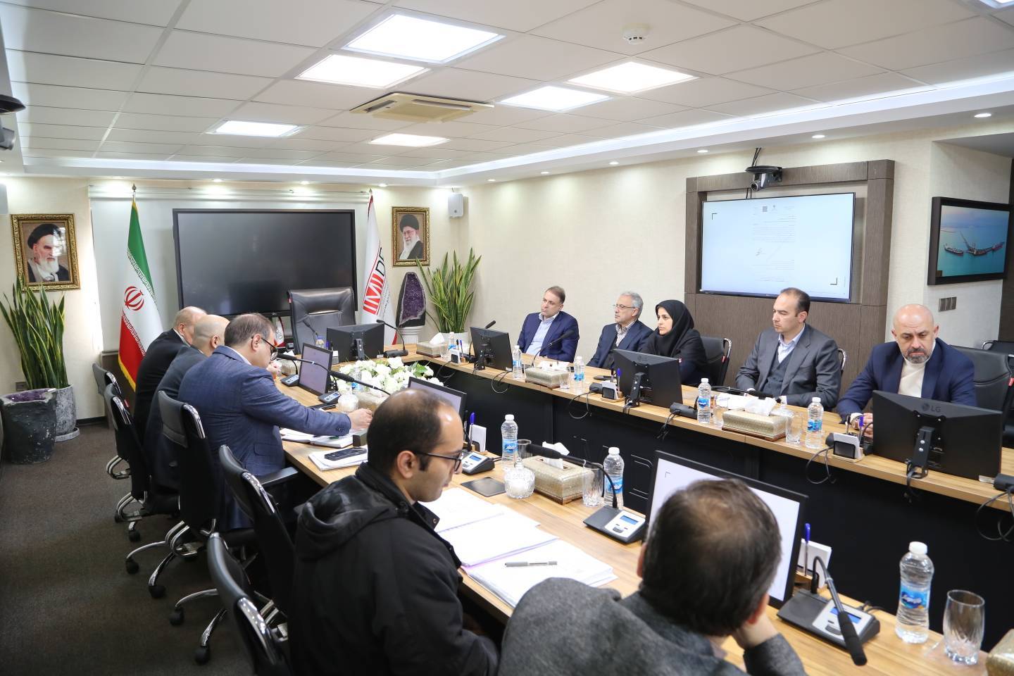 بررسی چالش های صنعت مولیبدن در ایمیدرو