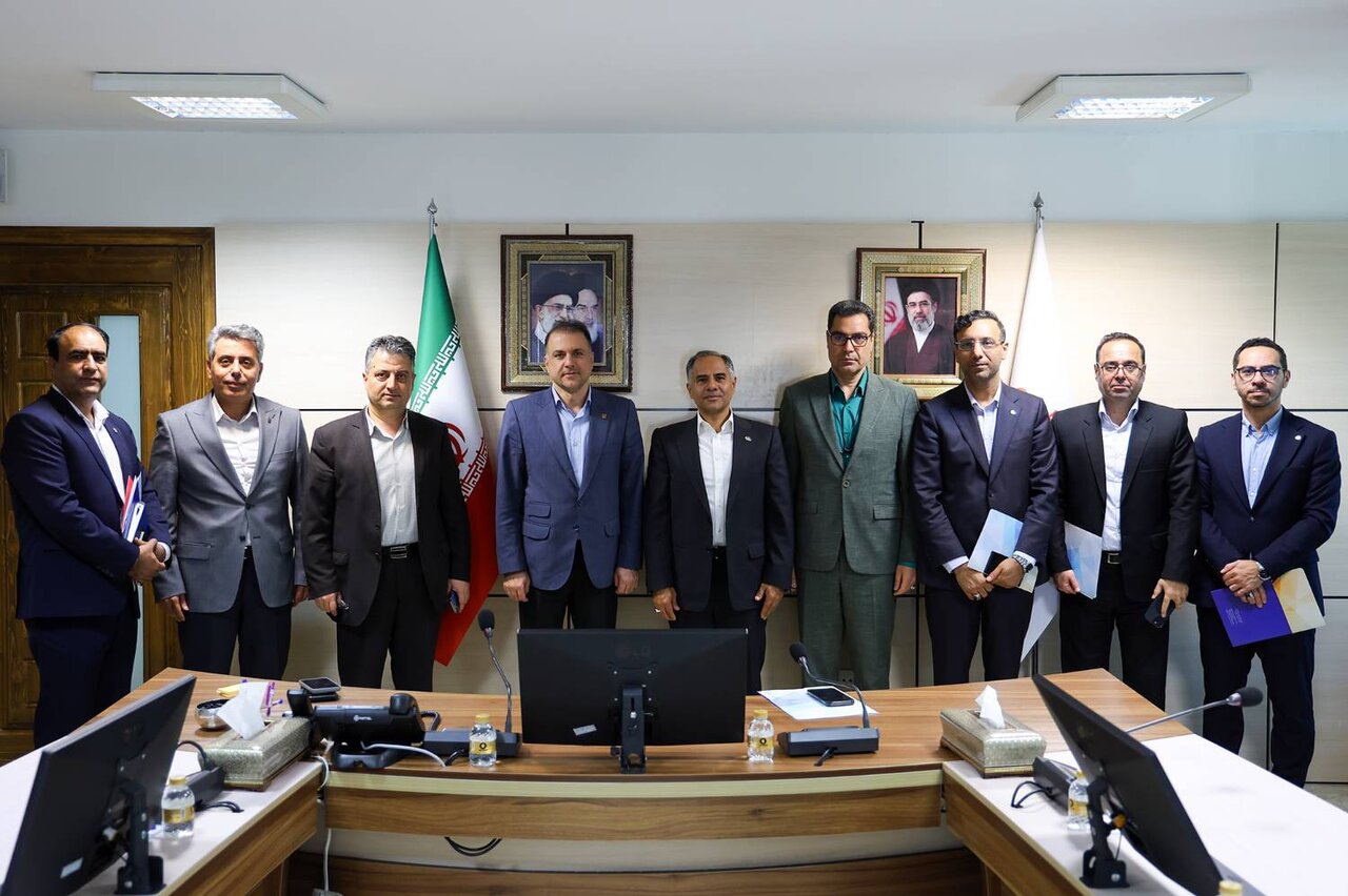 توسعه همکاریهای دوجانبه شرکت ملی مس و بانک تجارت