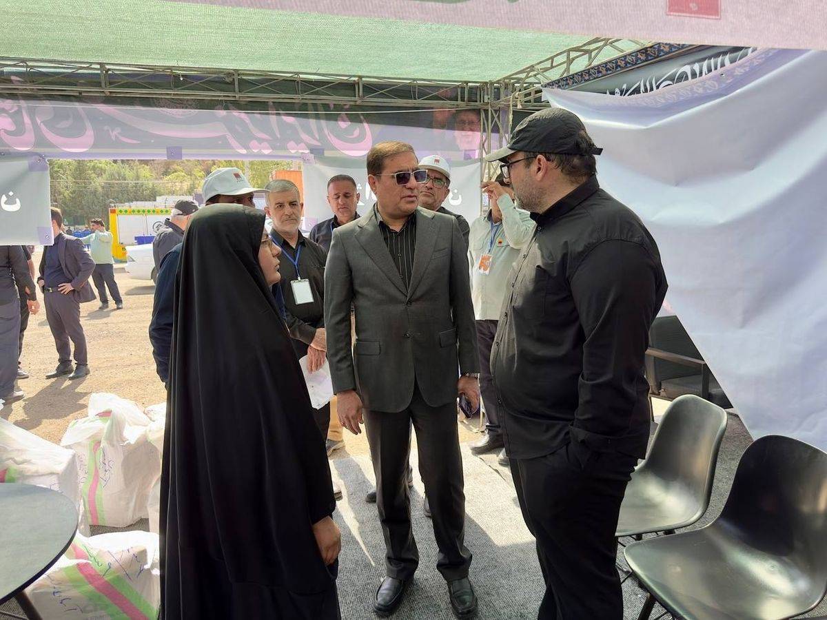 بازدید میدانی مدیرعامل گروه فولاد خوزستان از موکب شهدای شرکت در پایتخت