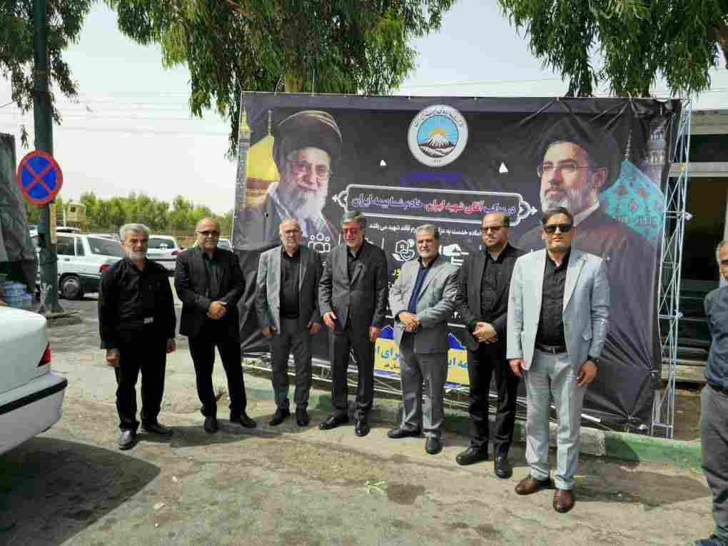 تداوم ارائه خدمت بی‌نظیر به عزاداران تشییع امام شهید در مواکب بیمه ایران