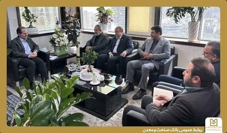 بانک صنعت و معدن در مسیر تقویت زیرساختهای صنعتی قزوین